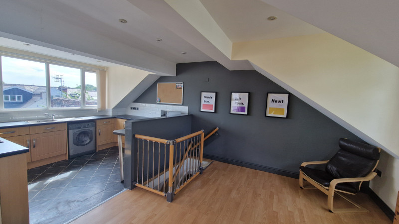 Feature Wall Open Plan Lounge/Kitchen